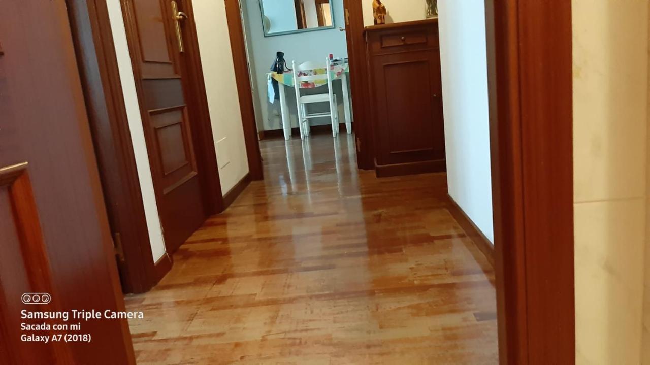 Coqueto Apartamento vacacional, próximo a la playa Corunha Exterior foto